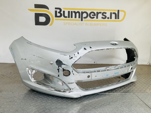 Bumper Ford Fiesta MK7 13-16 pdc C1BB-17757-A Voorbumper 1-D3-14647z