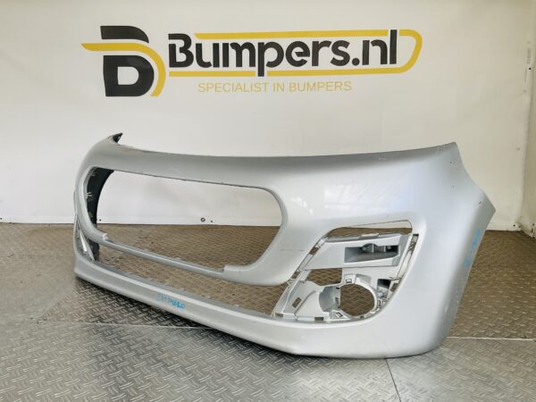Bumper Peugeot 107 Facelift 11-14 52119-0H120 Voorbumper 2-J1-14620z