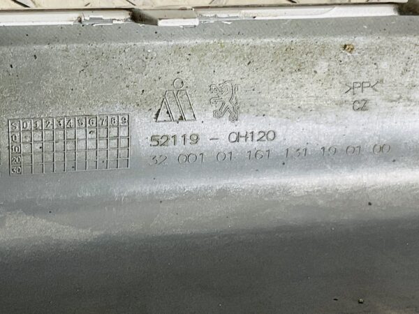Bumper Peugeot 107 Facelift 11-14 52119-0H120 Voorbumper 2-J1-14615z