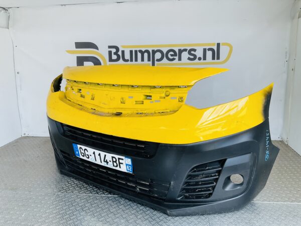 Bumper Opel Vivaro 9833129877 Voorbumper 1-G5-14451z