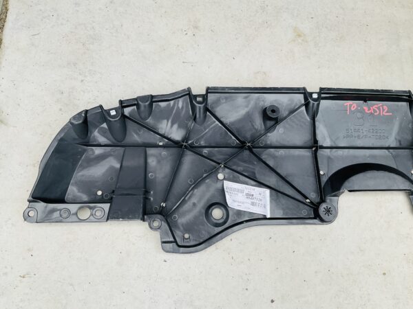 Bumper Onderplaat Toyota RAV 4 5144142200  Voorbumper TO-21512