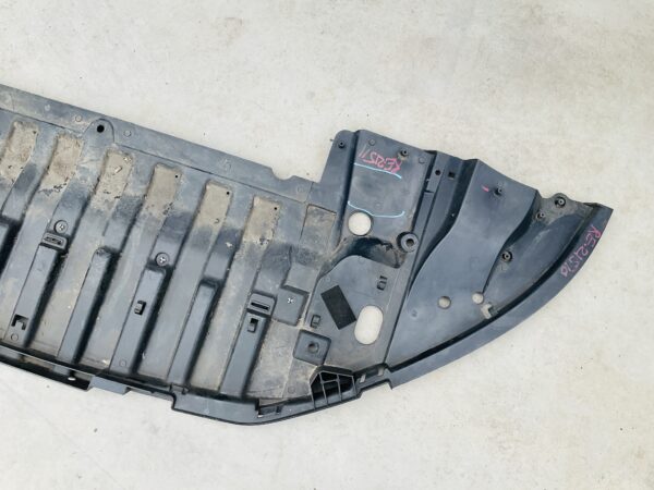 Bumper Onderplaat Renault Talisman 622357526R RE-21511