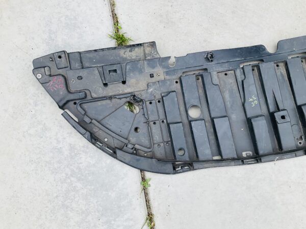 Onderplaat Renault Clio IV 622577511R Bumperlip  RE-21501