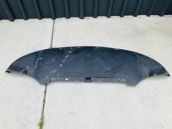 Onderplaat Tesla Model Y 1812159-00-A Bumperlip TE-21518