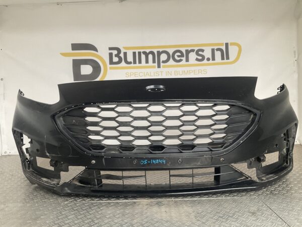 Bumper Ford Kuga MK# Stline ST-Line LV4B-17F003-T Voorbumper D5-14844z
