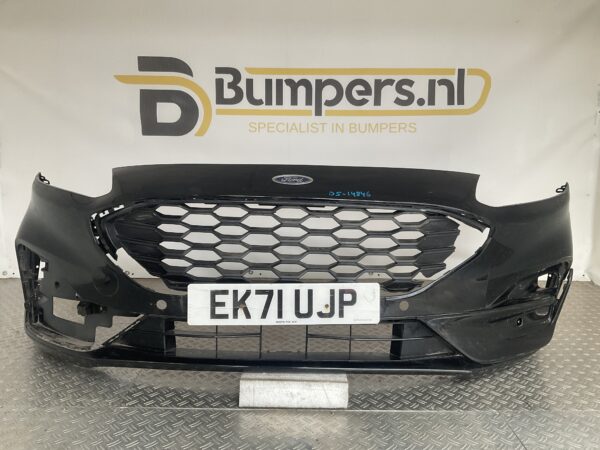 Bumper Ford Kuga MK3 Stline ST-Line LV4B-17D957-H Voorbumper D5-14846z