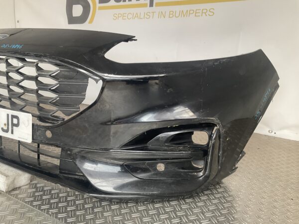 Bumper Ford Kuga MK3 Stline ST-Line LV4B-17D957-H Voorbumper D5-14846z