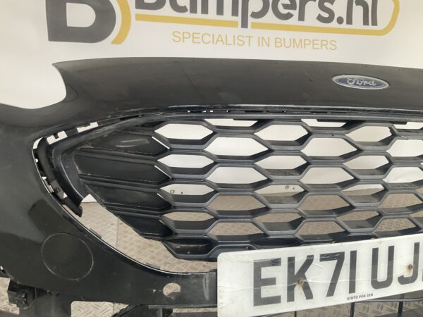 Bumper Ford Kuga MK3 Stline ST-Line LV4B-17D957-H Voorbumper D5-14846z