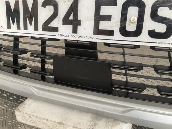Bumper Renault Captur 19-23 620222192R Voorbumper F5-14917z