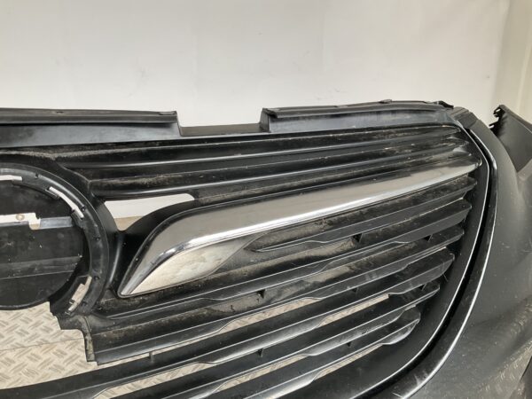 Bumper Opel Grandland X YP00024277 Voorbumper i5-14945z