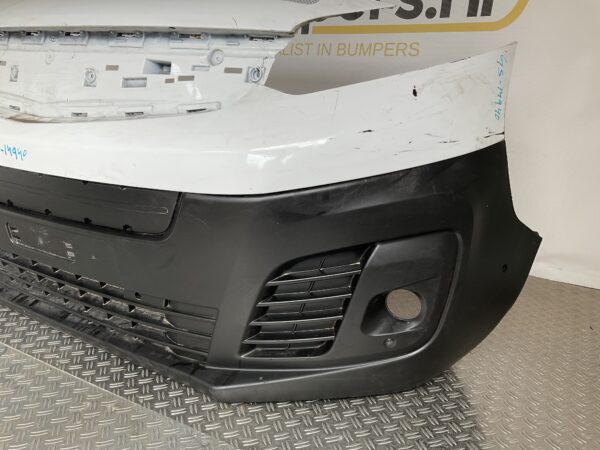 Bumper Opel Vivaro 14-19 9833129877 39201548 Voorbumper 1-G5-14940z