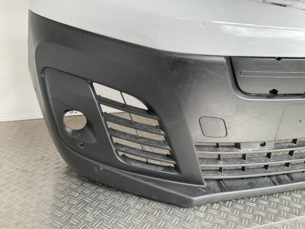 Bumper Opel Vivaro 14-19 9833129877 39201548 Voorbumper 1-G5-14940z