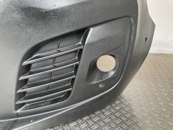 Bumper Opel Vivaro 14-19 9833129877 39201548 Voorbumper 1-G5-14940z