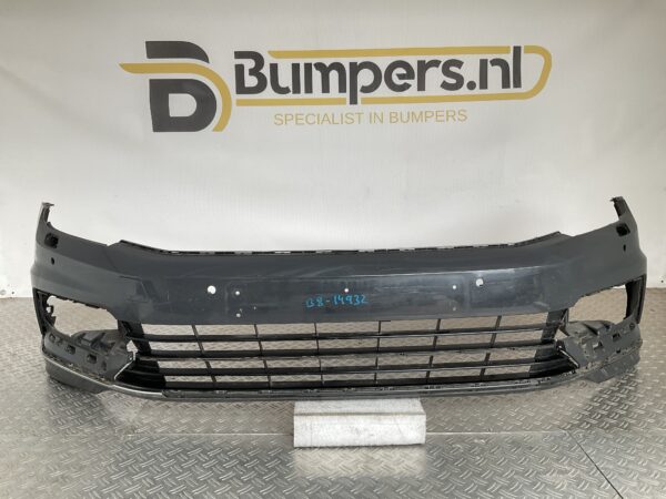 Bumper Volkswagen Passat B8 3G0 Rline R-Line 3G0807221D Voorbumper B8-14932z