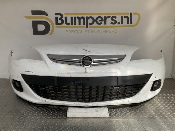 Bumper Opel Astra J 4 2007-2011 13264551 Voorbumper