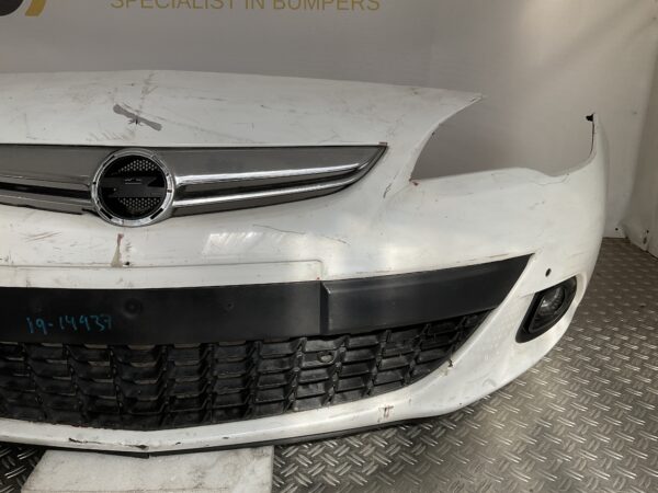 Bumper Opel Astra J 4 2007-2011 13264551 Voorbumper