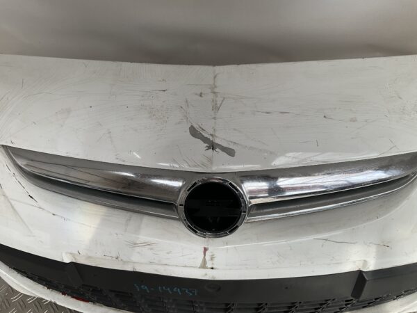 Bumper Opel Astra J 4 2007-2011 13264551 Voorbumper