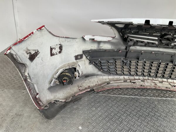 Bumper Opel Astra J 4 2007-2011 13264551 Voorbumper