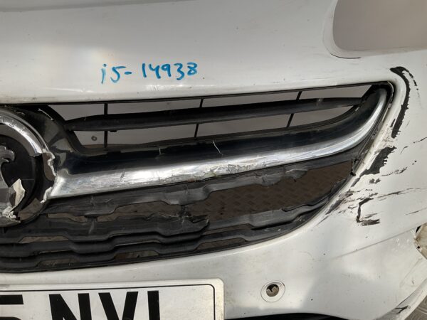 Bumper Opel Corsa E 14-19 pdc 39003567 Voorbumper i5-14938z