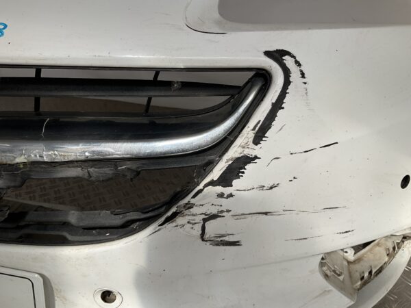 Bumper Opel Corsa E 14-19 pdc 39003567 Voorbumper i5-14938z