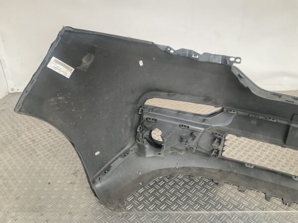 Bumper Fiat Talento Bus 16-19 620221594R Voorbumper F10-14990z