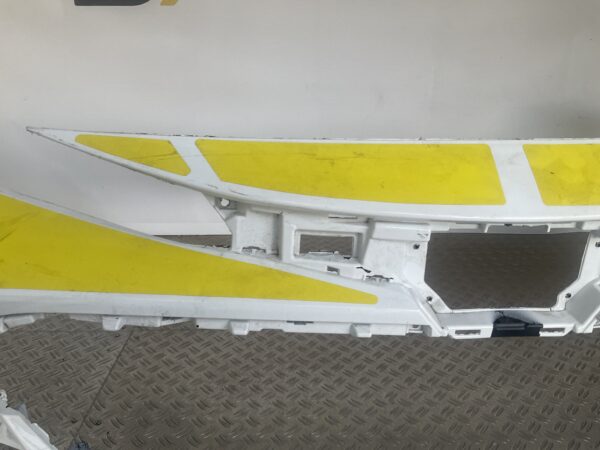 Bumper Toyota Corolla 18-24 pdc 52119-02J90 Voorbumper D4-15002z