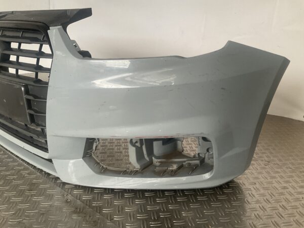 Bumper Audi A1 8xA Facelift 15-19 8XA807437 Voorbumper H3-15026z