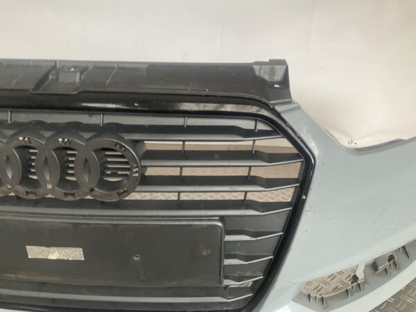 Bumper Audi A1 8xA Facelift 15-19 8XA807437 Voorbumper H3-15026z