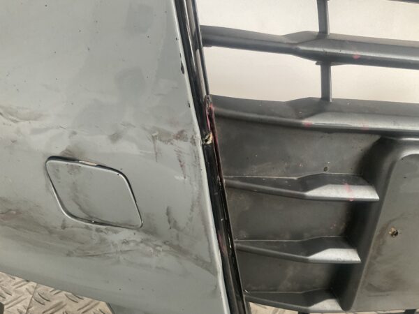 Bumper Audi A1 8xA Facelift 15-19 8XA807437 Voorbumper H3-15026z