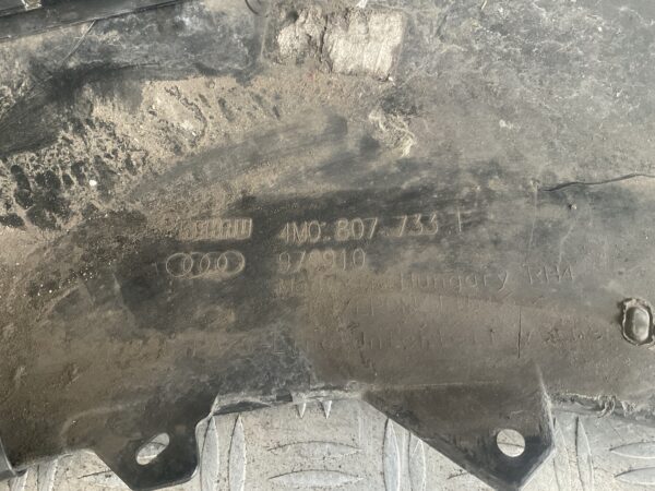 Bumper Audi Q7 4M Sline S-Line  Facelift 4M0807095G 4M0807733F Voorbumper H5-15036z