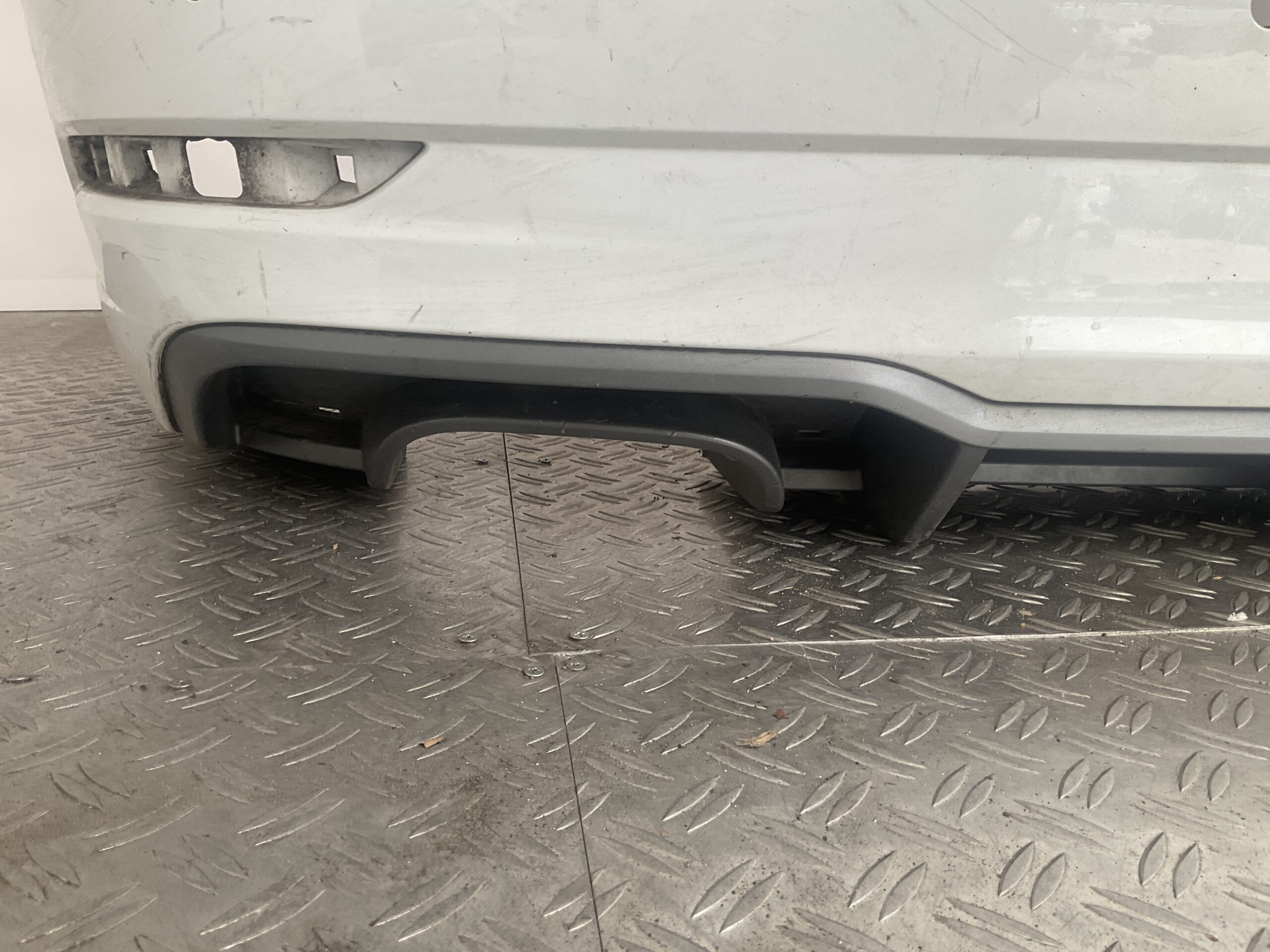 Bumper Audi A3 8V Facelift Sline S-Line Sedan 8V5807511J Achterbumper F8-15030z