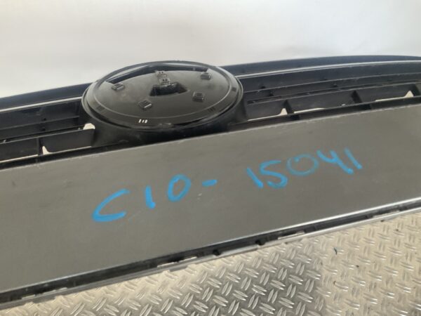 Bumper Volkswagen Transporter T6 SPORT 7E5807221D Voorbumper C10-15041z