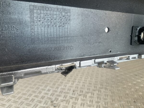 Bumper Volkswagen Taigo 2G7 pdc 2G7807217C Voorbumper C5-14926z