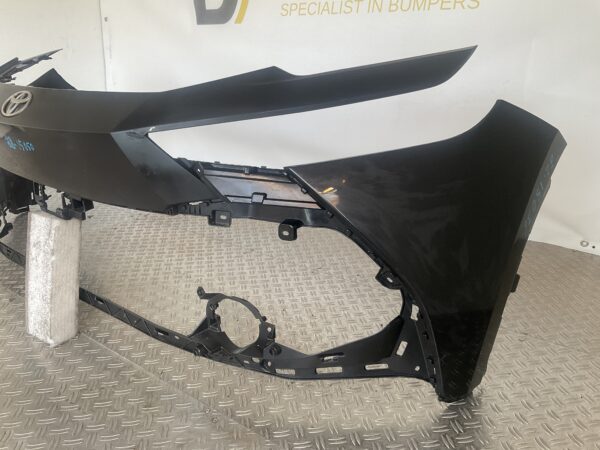 Bumper Toyota CHR C-HR ii 23- 52715-F4010 Voorbumper D8-15050z