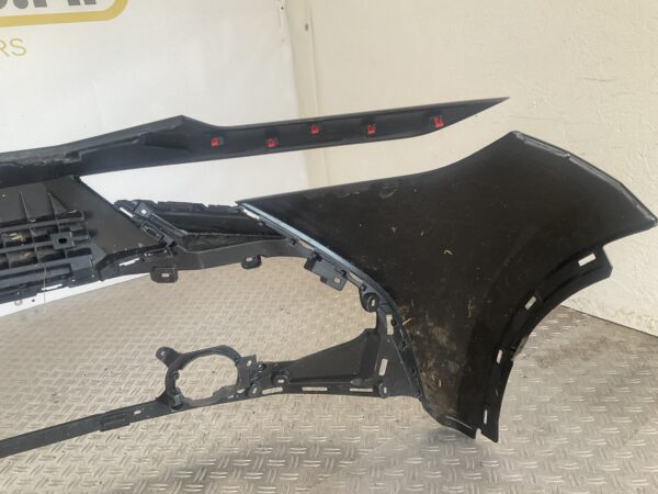 Bumper Toyota CHR C-HR ii 23- 52715-F4010 Voorbumper D8-15050z