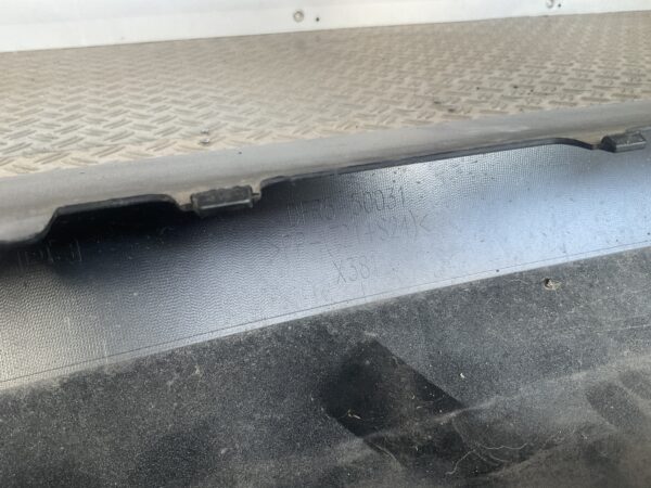 Bumper Mazda CX30 CX-30 pdc DFR5-50031 Voorbumper B9-16055z