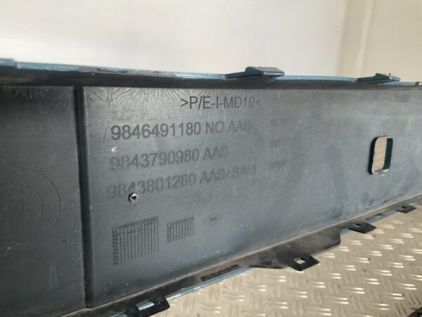Bumper Peugeot 3008 5008 Facelift 2024- 9843790980 Voorbumper J10-14902z