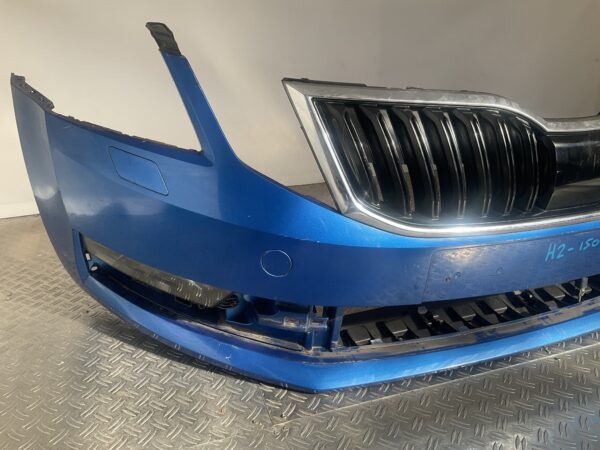 Bumper Skoda Octavia 3 Facelift kls 16-20 5E0807221n Voorbumper H2-15063z