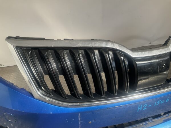 Bumper Skoda Octavia 3 Facelift kls 16-20 5E0807221n Voorbumper H2-15063z