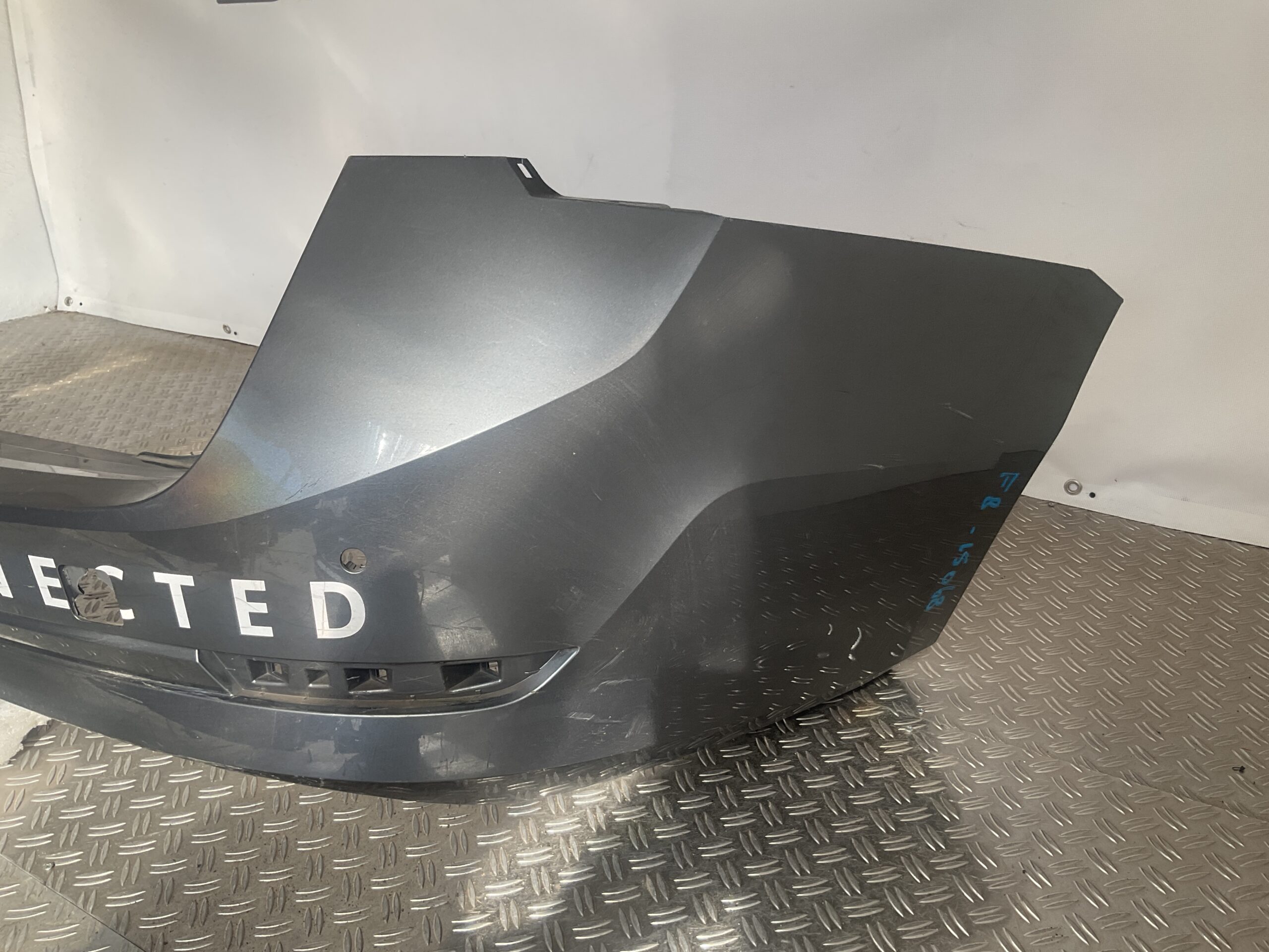 Bumper Skoda Octavia III 5E5807421 Achterbumper F8-15068z