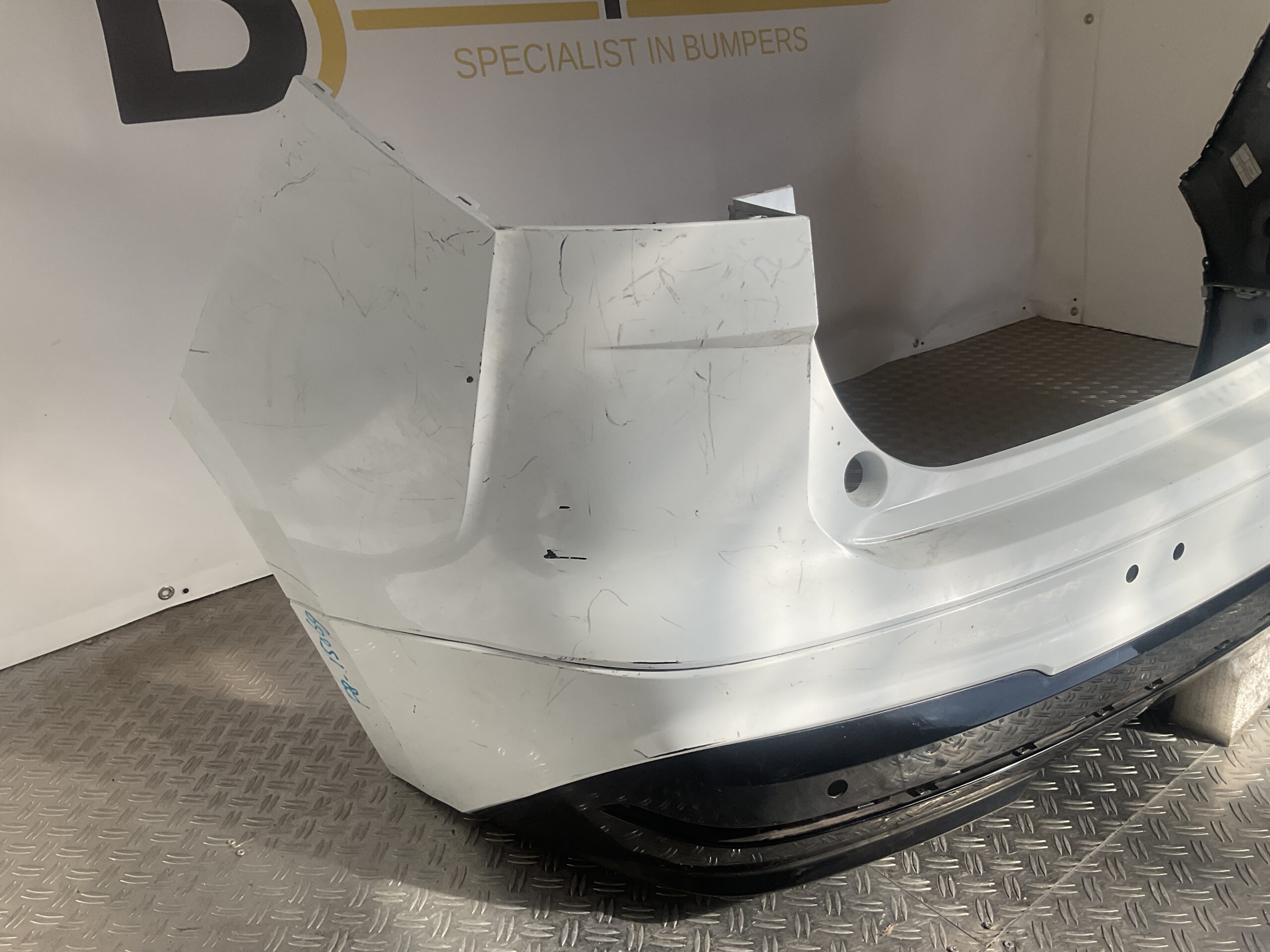 Bumper Skoda Enyaq IV pdc 5LG807568 Achterbumper F8-15069z