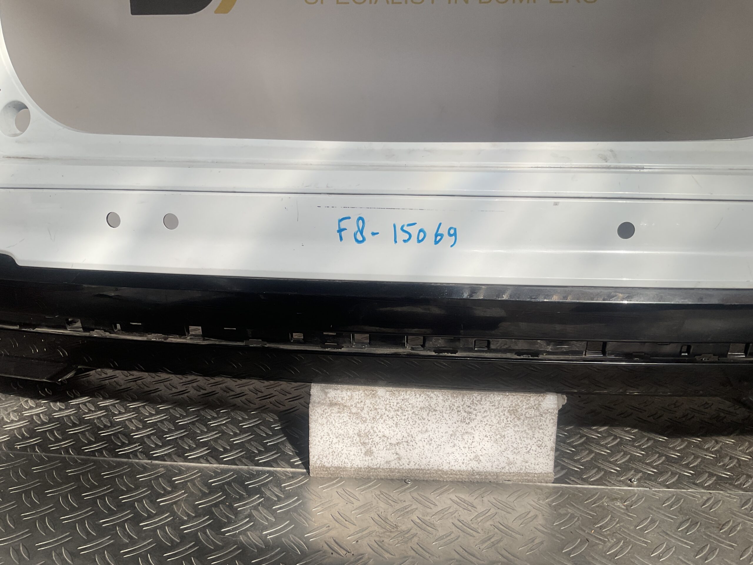 Bumper Skoda Enyaq IV pdc 5LG807568 Achterbumper F8-15069z