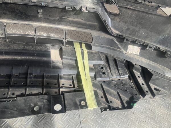 Bumper Volvo EX30 EX 30 23-25 31345658 Voorbumper E2-15072z