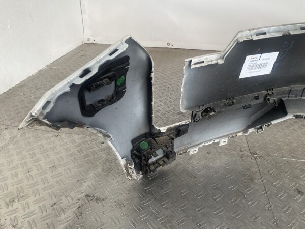 Bumper Volvo EX30 EX 30 23-25 31345658 Voorbumper E2-15073z