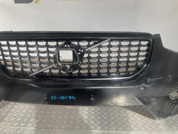Bumper Volvo XC40 XC-40 Facelift 31690933 Voorbumper E5-15074z