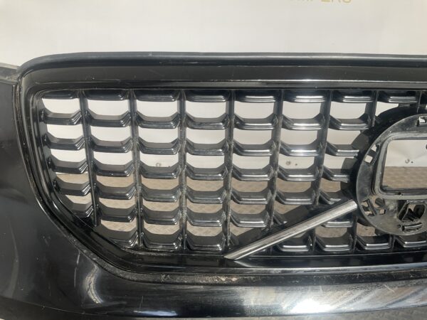 Bumper Volvo XC40 XC-40 Facelift 31690933 Voorbumper E5-15074z
