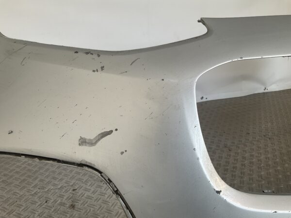 Bumper Kia Sportage 86511-f1000 Voorbumper G4-15107z