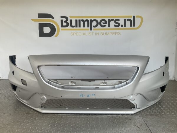 Bumper Volvo V40 RDesign R-Design kls pdc 12-19 31347085 Voorbumper E7-15110z