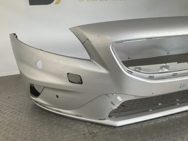 Bumper Volvo V40 RDesign R-Design kls pdc 12-19 31347085 Voorbumper E7-15110z