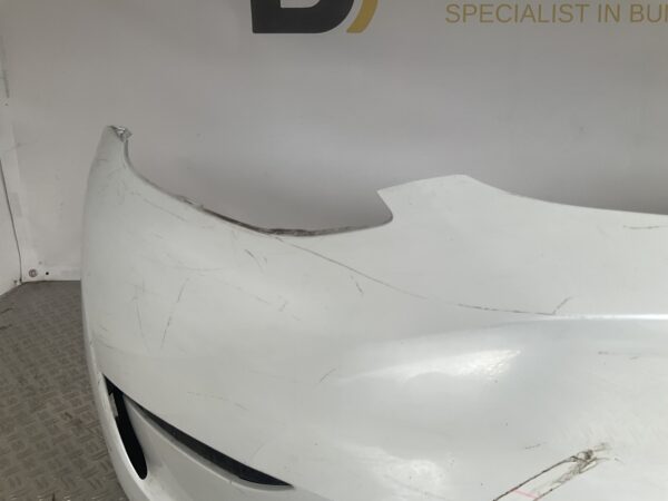 Bumper Tesla Model Y 2020-2024 1540100-06-C Voorbumper M1-15122z